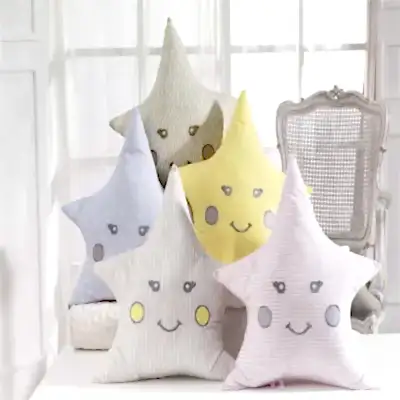Momishop Bebek Dekoratif Yastık Yıldız Krem